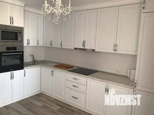 1-к квартира, посуточно, 38м2, 13/24 этаж