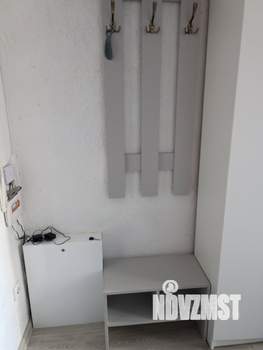Студия квартира, посуточно, 16м2, 2/10 этаж