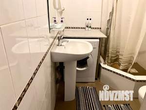 Студия квартира, посуточно, 36м2, 15/25 этаж