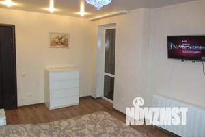 2-к квартира, посуточно, 63м2, 8/18 этаж