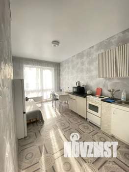 1-к квартира, посуточно, 35м2, 2/32 этаж