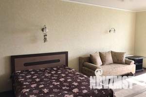 1-к квартира, посуточно, 53м2, 14/14 этаж