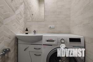 2-к квартира, посуточно, 50м2, 10/25 этаж