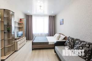 1-к квартира, посуточно, 45м2, 13/18 этаж