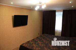 1-к квартира, посуточно, 40м2, 1/9 этаж