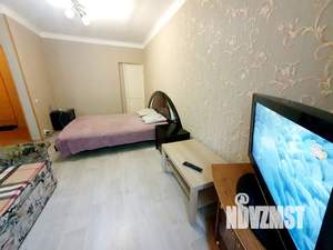 1-к квартира, посуточно, 37м2, 3/5 этаж