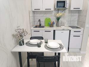 2-к квартира, посуточно, 40м2, 17/23 этаж