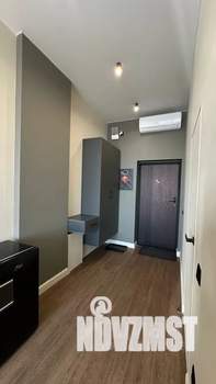 Студия квартира, посуточно, 32м2, 16/23 этаж