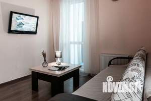 1-к квартира, посуточно, 43м2, 1/1 этаж
