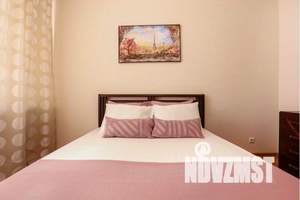 2-к квартира, посуточно, 10м2, 20/20 этаж