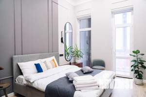 2-к квартира, посуточно, 50м2, 17/17 этаж