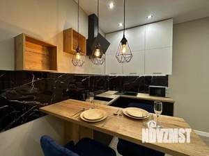 1-к квартира, посуточно, 43м2, 1/1 этаж