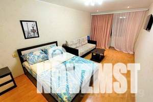 1-к квартира, посуточно, 42м2, 8/14 этаж