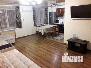 2-к квартира, посуточно, 63м2, 1/1 этаж