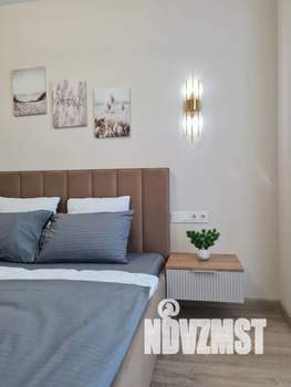 1-к квартира, посуточно, 41м2, 31/33 этаж