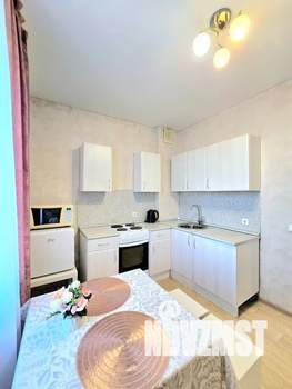 Студия квартира, посуточно, 36м2, 8/19 этаж