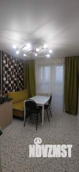 1-к квартира, посуточно, 43м2, 21/25 этаж