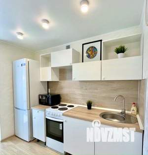 1-к квартира, посуточно, 50м2, 1/1 этаж