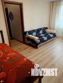 1-к квартира, посуточно, 37м2, 9/9 этаж