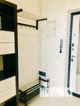 Студия квартира, посуточно, 35м2, 20/21 этаж