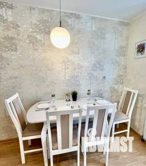 2-к квартира, посуточно, 50м2, 7/10 этаж