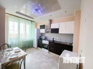 1-к квартира, посуточно, 40м2, 4/10 этаж