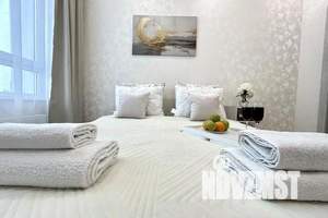 1-к квартира, посуточно, 40м2, 21/25 этаж