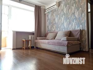 1-к квартира, посуточно, 40м2, 4/5 этаж