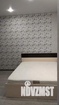 1-к квартира, посуточно, 38м2, 8/25 этаж