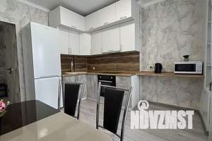 1-к квартира, посуточно, 44м2, 6/21 этаж