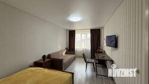 1-к квартира, посуточно, 40м2, 4/10 этаж