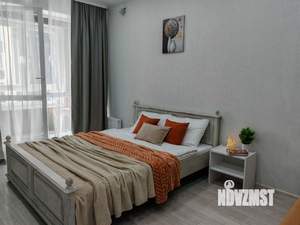 1-к квартира, посуточно, 40м2, 6/25 этаж