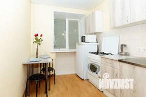 1-к квартира, посуточно, 30м2, 1/9 этаж