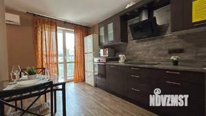 1-к квартира, посуточно, 42м2, 3/18 этаж