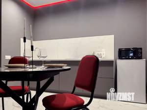 Студия квартира, посуточно, 36м2, 21/24 этаж