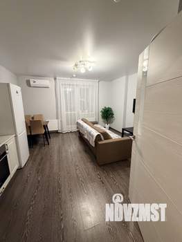 Студия квартира, посуточно, 28м2, 11/25 этаж