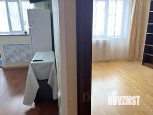 1-к квартира, посуточно, 38м2, 1/9 этаж