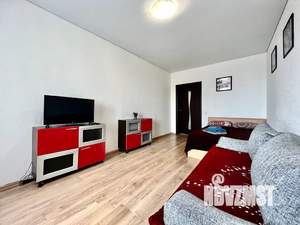 1-к квартира, посуточно, 40м2, 9/25 этаж