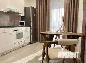 1-к квартира, посуточно, 38м2, 21/25 этаж