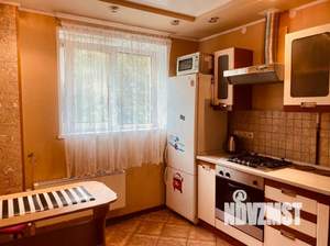 1-к квартира, посуточно, 36м2, 4/9 этаж