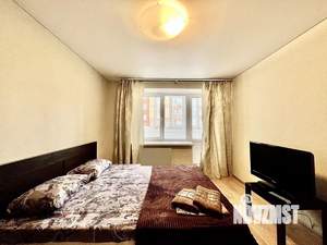 2-к квартира, посуточно, 75м2, 1/1 этаж