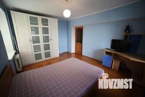 1-к квартира, посуточно, 62м2, 1/1 этаж