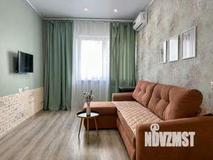 1-к квартира, посуточно, 45м2, 1/1 этаж