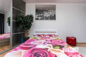 1-к квартира, посуточно, 38м2, 3/6 этаж