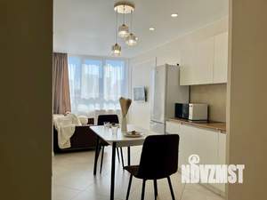 1-к квартира, посуточно, 40м2, 15/27 этаж