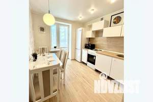 2-к квартира, посуточно, 50м2, 7/10 этаж