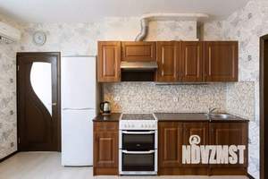 1-к квартира, посуточно, 43м2, 1/1 этаж