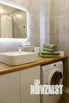 Студия квартира, посуточно, 30м2, 26/28 этаж