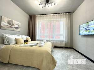 Студия квартира, посуточно, 39м2, 6/25 этаж