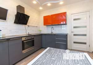 1-к квартира, посуточно, 46м2, 1/1 этаж